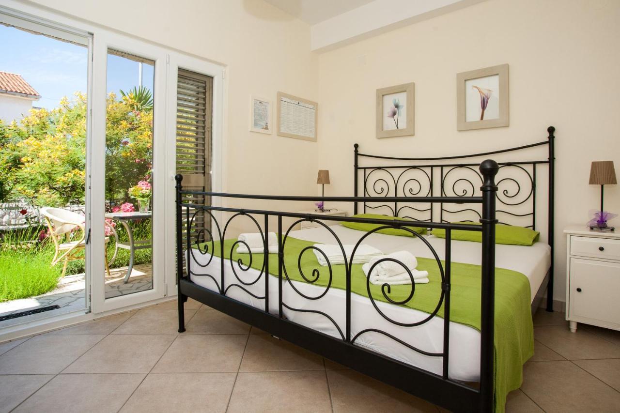 Dino Apartament Krk Town