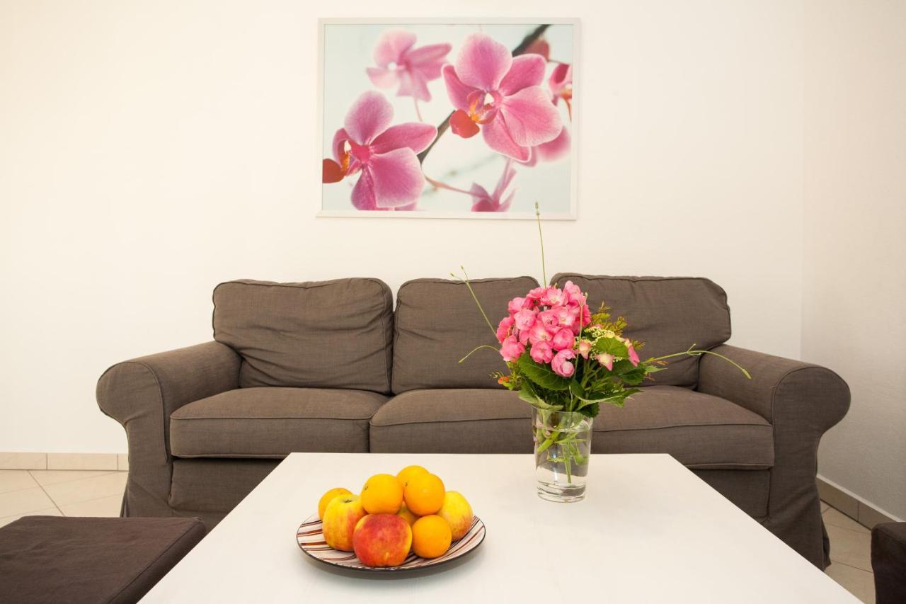 Dino Apartament