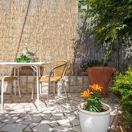 Apartments Dino Krk Town Exterior photo